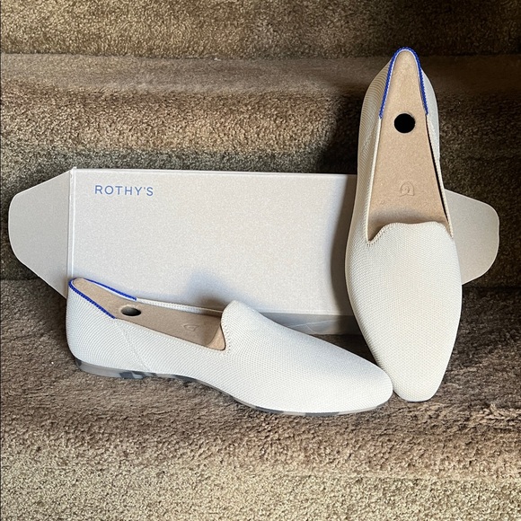 Rothy’s The Almond Loafer in Vanilla Bean New in Box - Picture 2 of 10